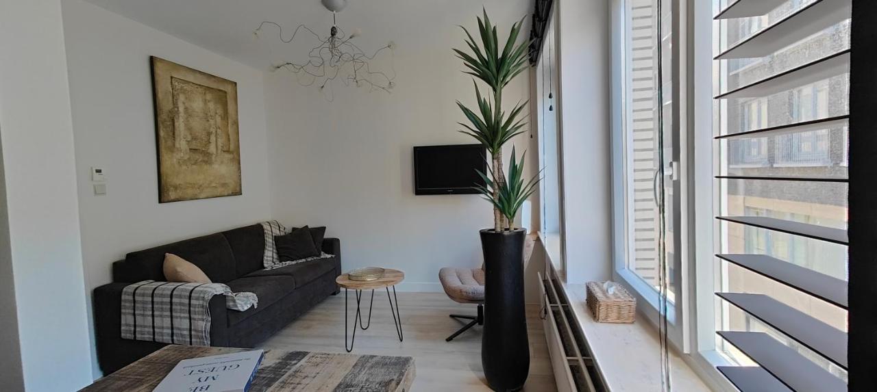 Centrum Luxe Appartement Ost 2 Plus 2 Ostend Exterior photo